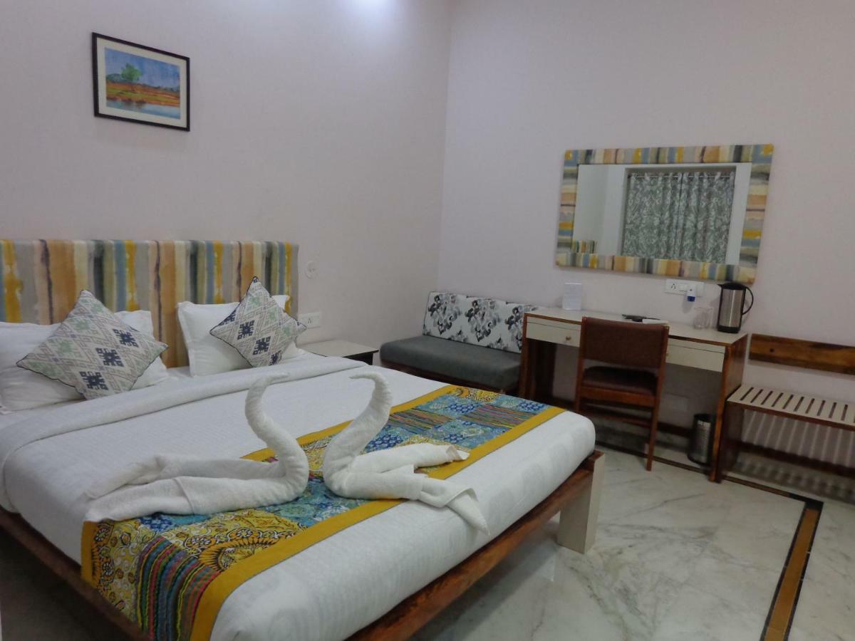 ג'ודפור Lakeside Inn Ratanada מראה חיצוני תמונה